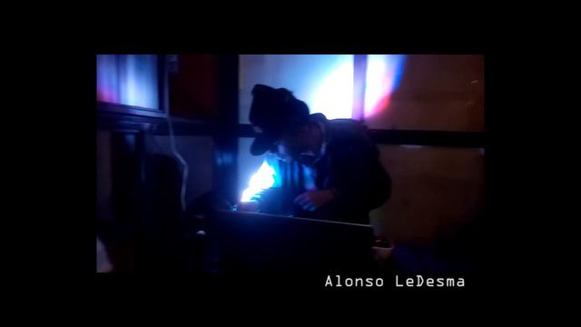 Alonso Ledesma live session en Tokio té-chno night en Luyu Casa de té en puebla. смотреть онлайн