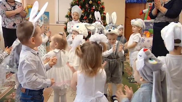 Новогодний утренник, декабрь 2018, 10 гр сад 58, г Воронеж смотреть онлайн