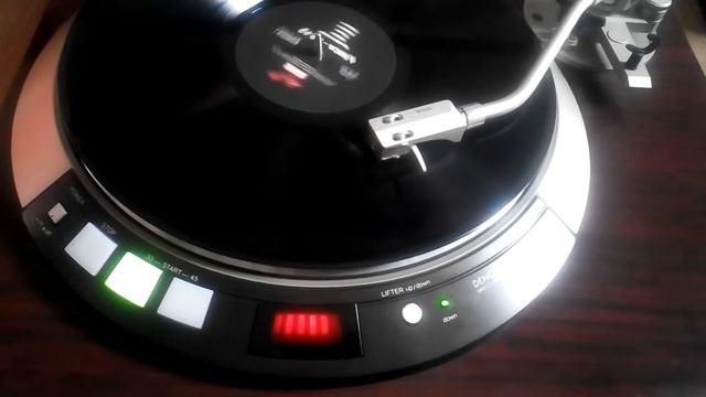 Виниловый проигрыватель Denon DP-55L (картридж+игла Denon и AT32E) смотреть онлайн