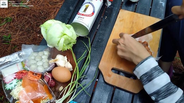BERANI COBA⁉️ Memasak SEBLAK TERPEDAS di hutan memang IDE GILA😆 [ASMR] смотреть онлайн