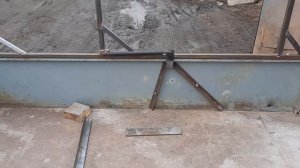 как установить газовый амортизатор на крышку прицепа