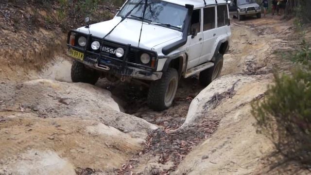 Nissan Patrol TD42 - Newnes State Forest смотреть онлайн