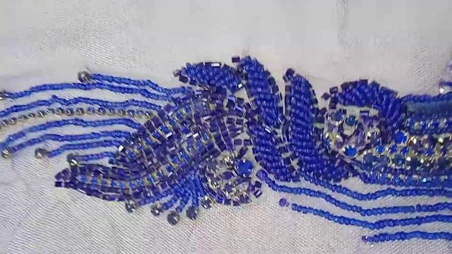 Ручная вышивка. Из бисера и камней. смотреть онлайн