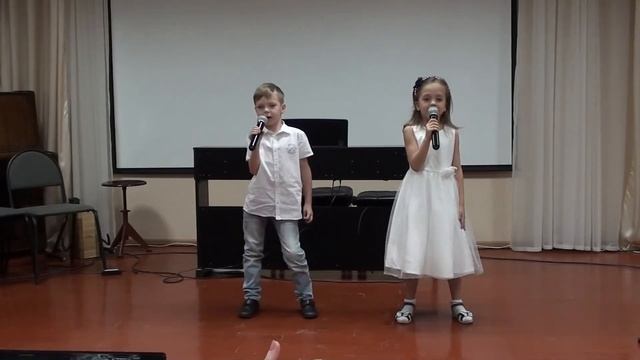 Храбрый зайчик (Д.Тухманов) - Рябухин Егор, Мищук Ольга (Вокал) - Урманчеева Зарина смотреть онлайн