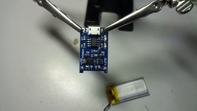 Контроллер заряда литиевых аккумуляторов смотреть онлайн