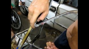 Замена уплотнителя форточки двери ваз