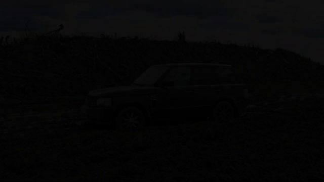 Toyota Fortuner 2021 VS Range Rover in Russia смотреть онлайн