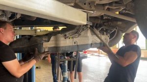 Замена топливного Насоса или памперс Land Cruiser 200