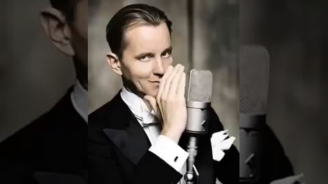 Max Raabe & Palast Orchester - Around the world смотреть онлайн