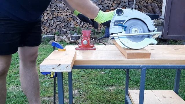 Cutting wood with an Einhell circular saw , Favágás Einhell körfűrészel смотреть онлайн