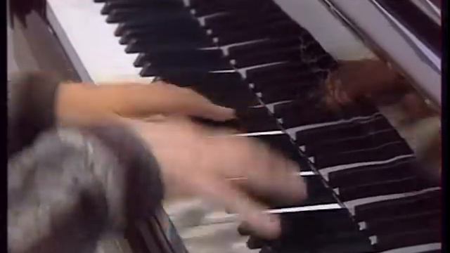 Mm06