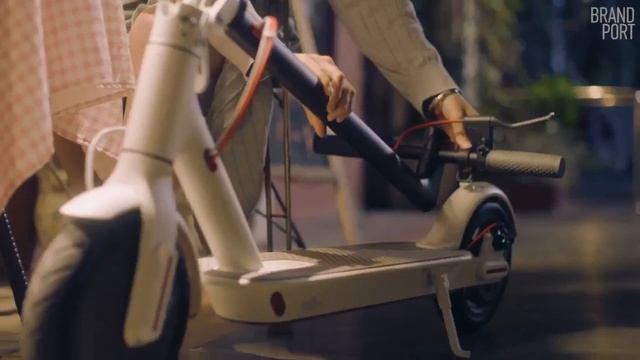 Электро самокат XIAOMI Mijia Smart Electric Scooter смотреть онлайн