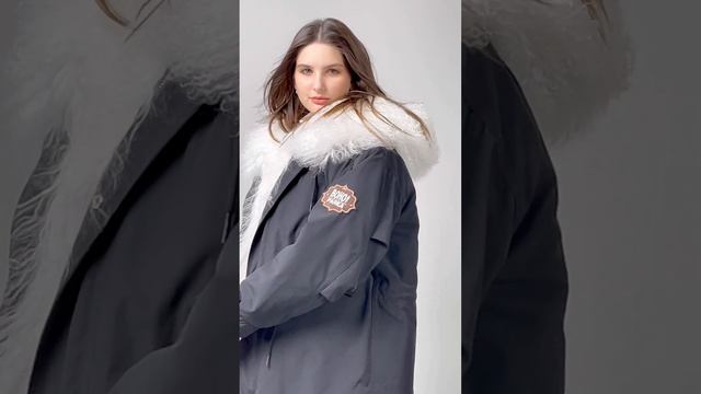Классическая средняя куртка BOHO PARKA на меху ламы. Идеальный вариант на зиму. смотреть онлайн