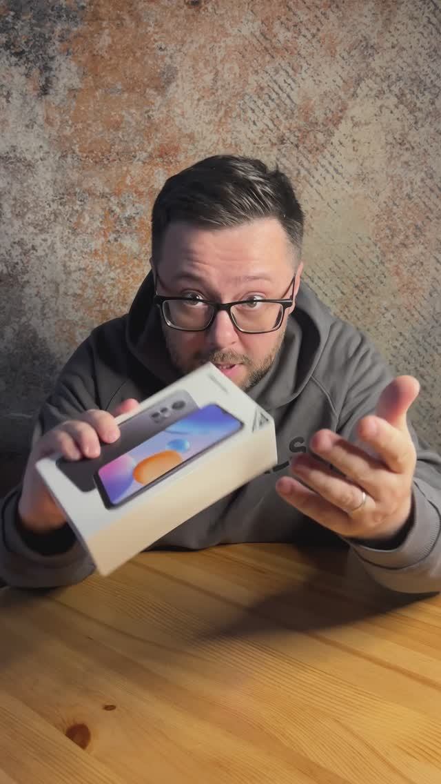 Как скрыть любовницу от жены!