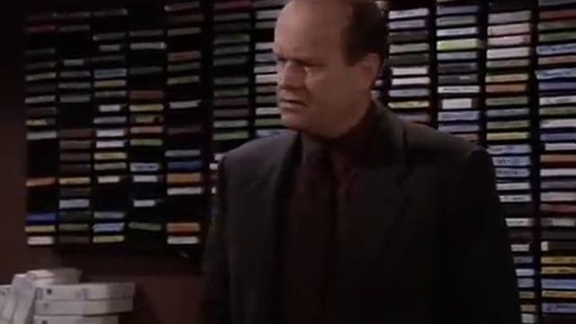 Frasier - Lillith and the closet смотреть онлайн