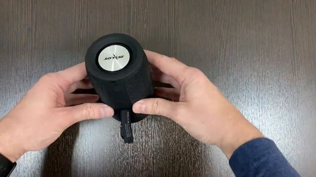Обзор на портативную колонку ZEALOT S32 смотреть онлайн