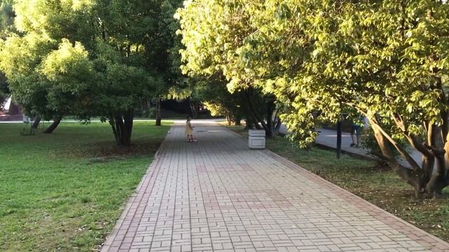 Вечерняя прогулка по Хосте. Любимый посёлок в Сочи? смотреть онлайн