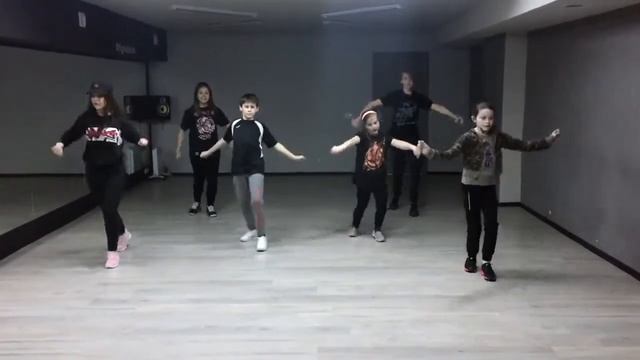 FS dance studio (Minsk) - тренер Воробьёва Оксана смотреть онлайн