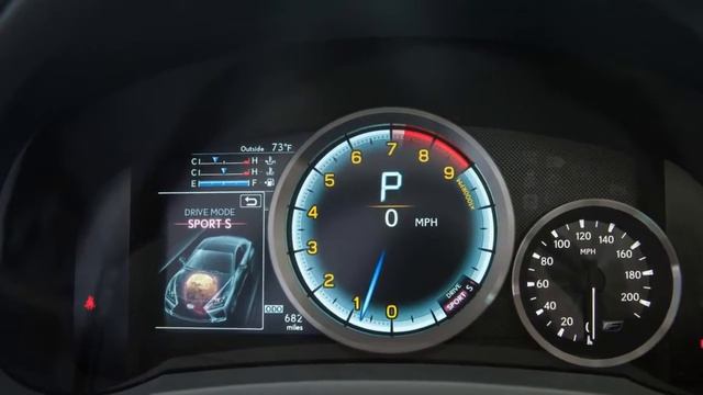 2018 lexus rc f lures drivers in with rumbling v 8 power and grip смотреть онлайн