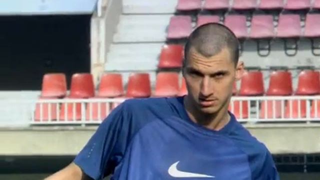 C. Ronaldo Vs Zlatan
