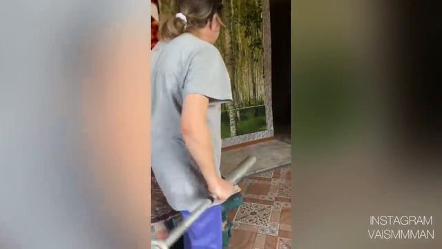 БЕЗУМНЫЙ ПАША ИРИШКА ЧИКИ ПИКИ ОЛЕГ МОНГОЛ САНЯ БЫК ПОДБОРКА ТРЕШАКА #2 смотреть онлайн