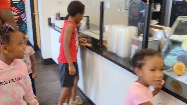 Best IceCream ever | Sweet-Stack Creamery | Atlanta GA смотреть онлайн