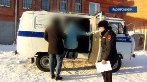 Транспортные полицейские сняли с поезда Иркутск – Красноярск пассажирку за дебош в вагоне
