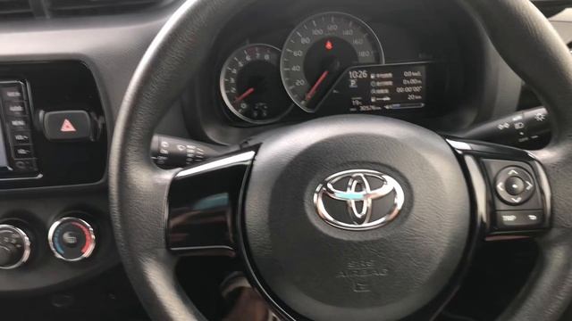 Обзор / тестдрайв Toyota Vitz nsp130 1,3л., Safety Edition ||| 2019 год выпуска / 3й рестайлинг смотреть онлайн