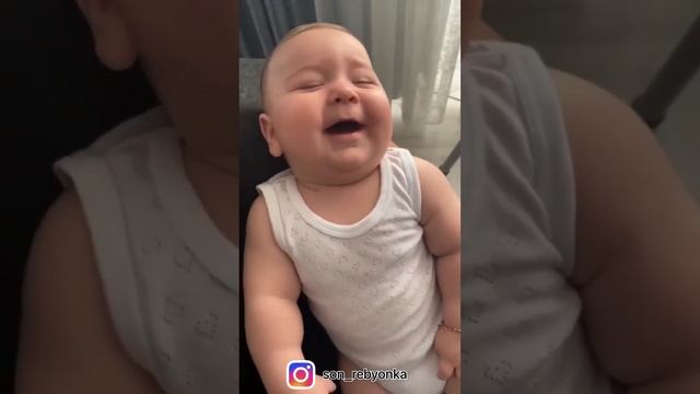 МАЛЫШ ХОХОЧЕТ #малыш #сонребенка #развитиеребенка #мама смотреть онлайн