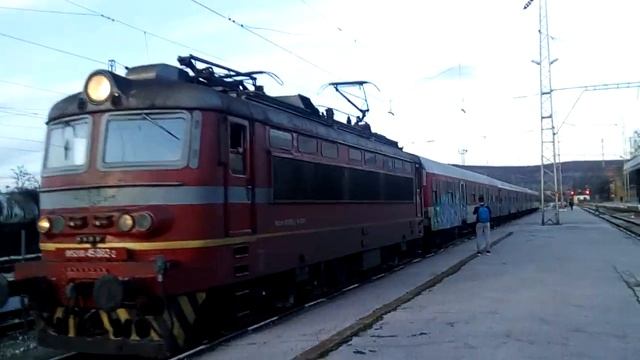БВ 2672 заминава от Червен бряг смотреть онлайн