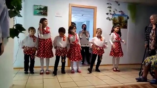 Выступление детей с детского дома г. Сосновоборска смотреть онлайн