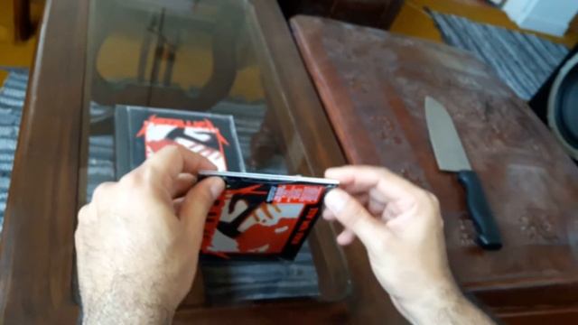 Metallica Kill 'Em All Remastered Unboxing смотреть онлайн