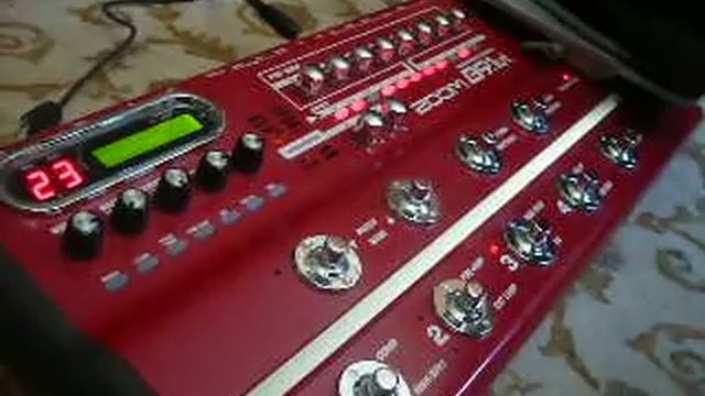 ZOOM b9.1ut multi-effects unit demo - wild ;) смотреть онлайн