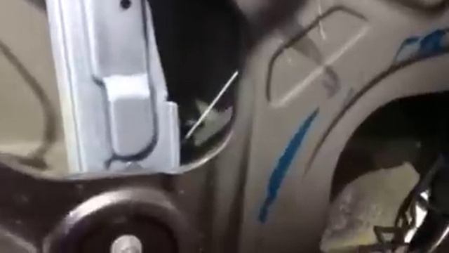 Равон Р4, разбираем салон и смотрим много ли там штатной шумоизоляции? Хорошо бы добавить смотреть онлайн