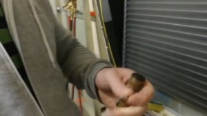 Замена ниппеля под давлением