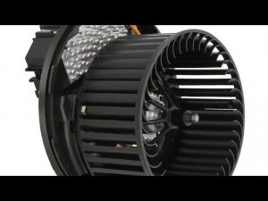 Volkswagen Tiguan Снятие двигателя  отопителя печки и его смазка.