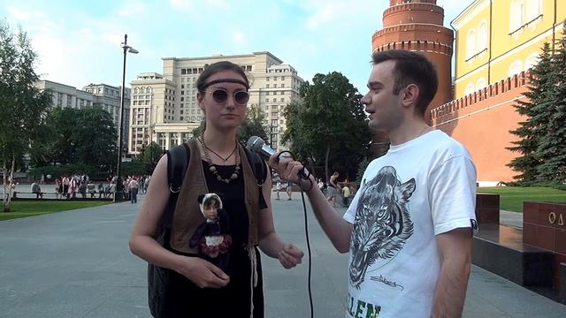 Гражданский или официальный брак? Спрашиваем с Олегом смотреть онлайн