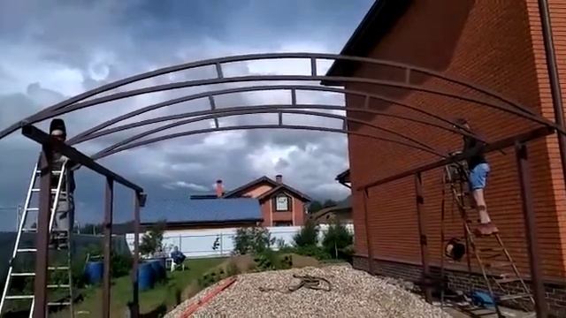 Монтаж укрытия для машины 2