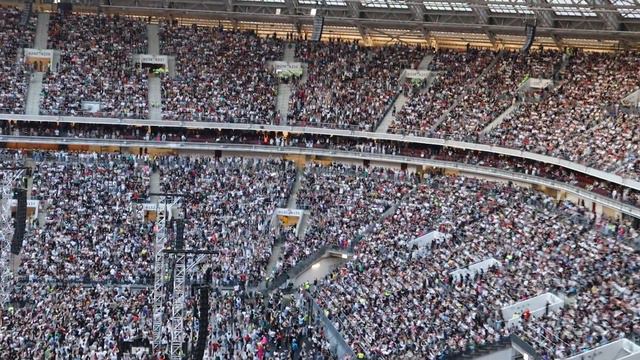 БАСТА - Хэндз ап! (Лужники, 18.06.2022) смотреть онлайн