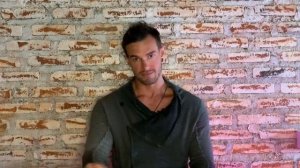 Где знакомиться с девушками? Стоит ли искать девушку на сайте знакомств?