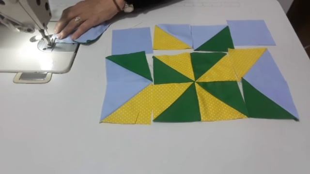 Capa em patchwork, jeito fácil de fazer. смотреть онлайн