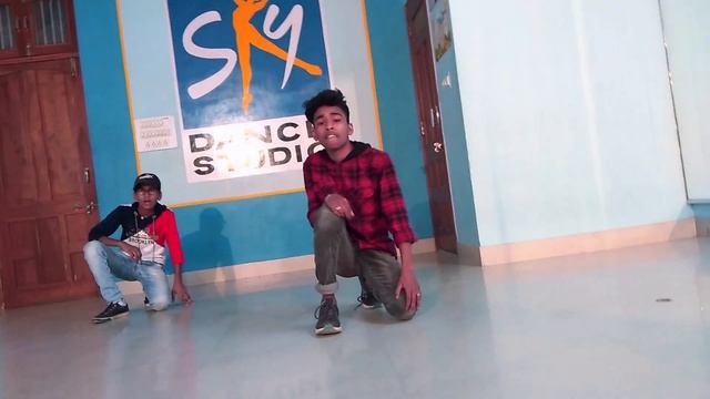 Maninder Buttar : SAKHIYAAN | Dance Cover |Viral Arya Choreography | Sky Dance Studio смотреть онлайн