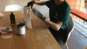 Реставрация столешницы из шпона, покрытой маслом, самостоятельно