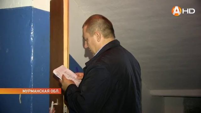 Ресурсникам приходится стучаться в двери должников смотреть онлайн