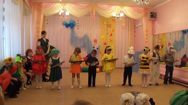 детский оркестр "Баллада Аделины" на осеннем утреннике смотреть онлайн