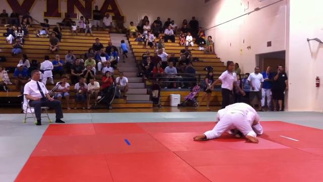 First team match - Taka Sensei смотреть онлайн