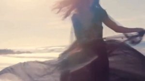 ДЕВОЧКА С СОСЕДНЕЙ УЛИЦЫ