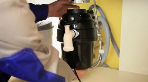 Установка измельчителя пищевых отходов (диспоузера).  Подробная, поэтапная инструкция