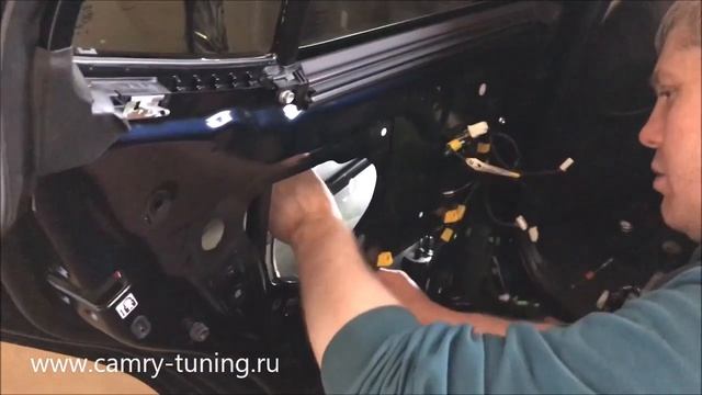 Установка доводчиков дверей и электропривода на Камри 70 смотреть онлайн