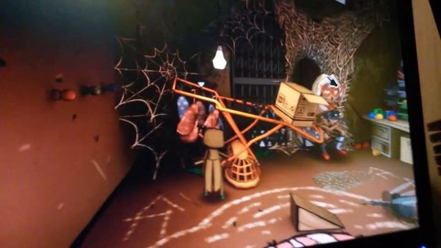 Надюша играет в Journey of a Roach. Часть 2 смотреть онлайн